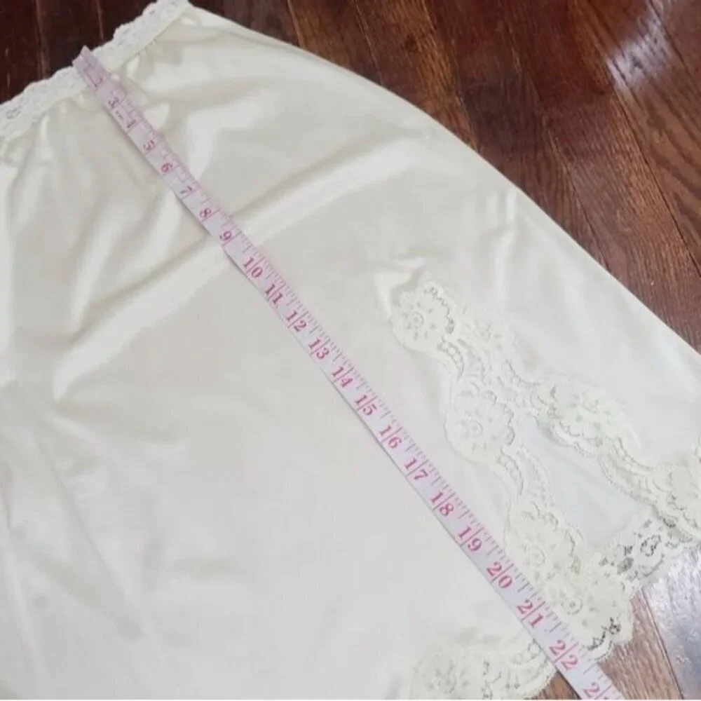 Vintage Ivory Lace Applique Half Skirt Slip - Picture 12 of 16